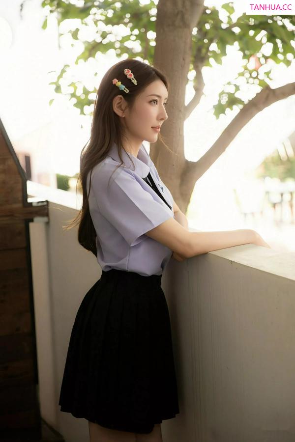   [XiuRen]高清写真图 2025.08.05 No.10622 悦兮 蓝色衬衣第61张图片